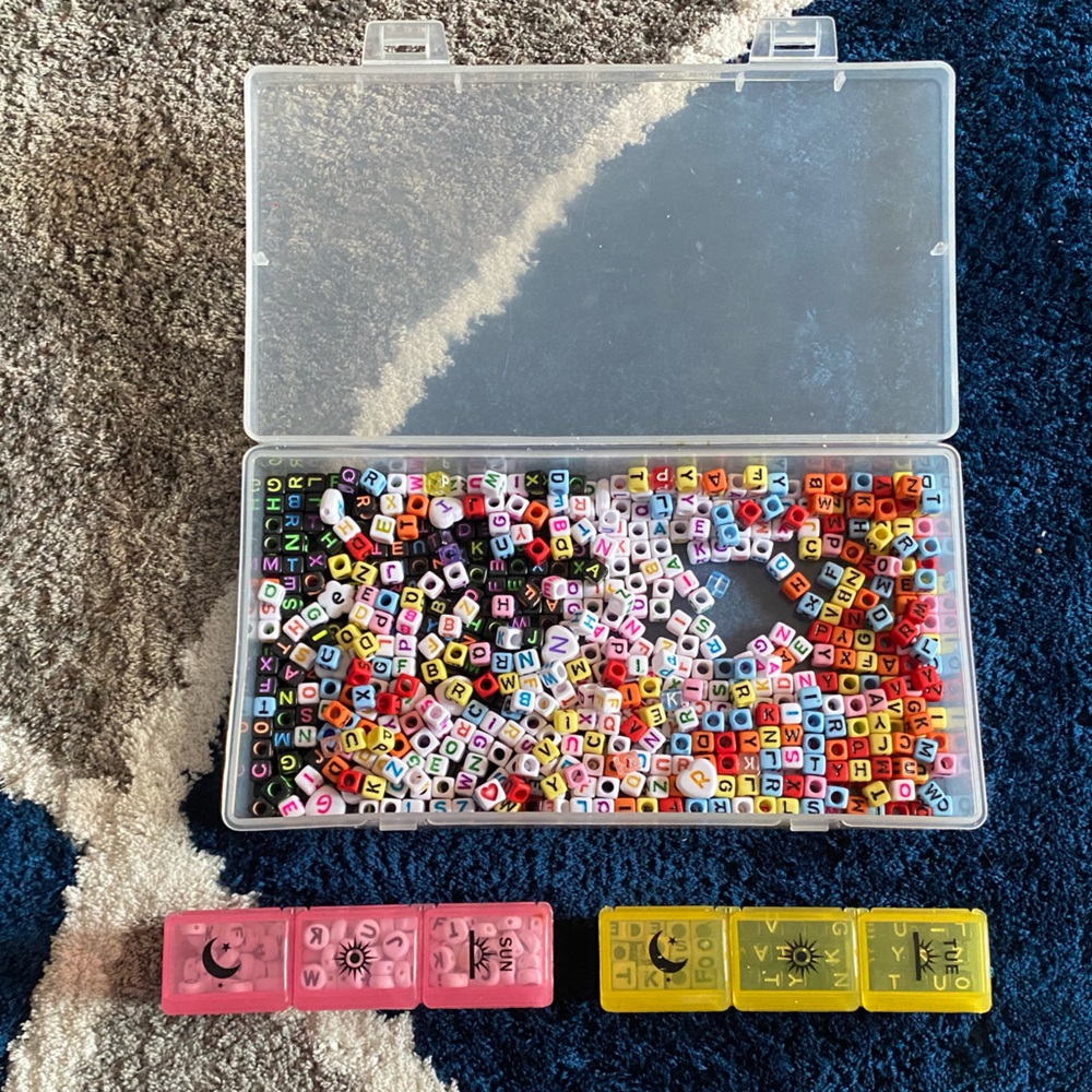 random letter beats
